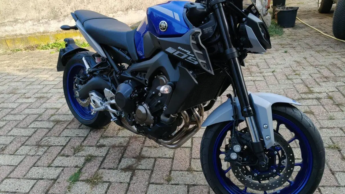 Yamaha MT-09 SP (2018 - 20)  (3)