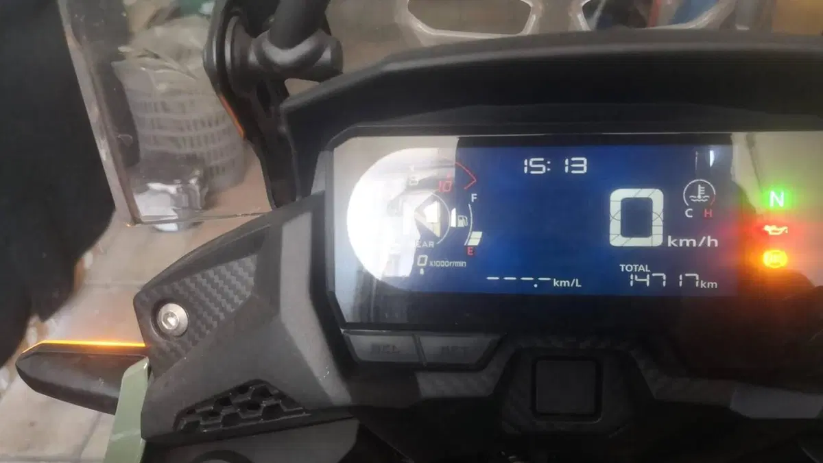 Honda CB 500 X (2022 - 23)  (4)
