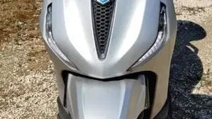 Piaggio Beverly 300 S ABS-ASR (2021 - 25)  (4)