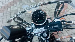 Harley-Davidson 1200 SuperLow (2014 - 16) - XL 1200T  (2)