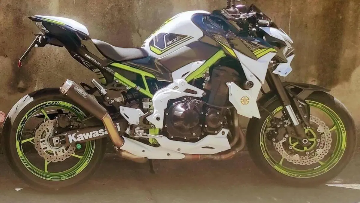 Kawasaki Z 900 (2021 - 24)  (6)