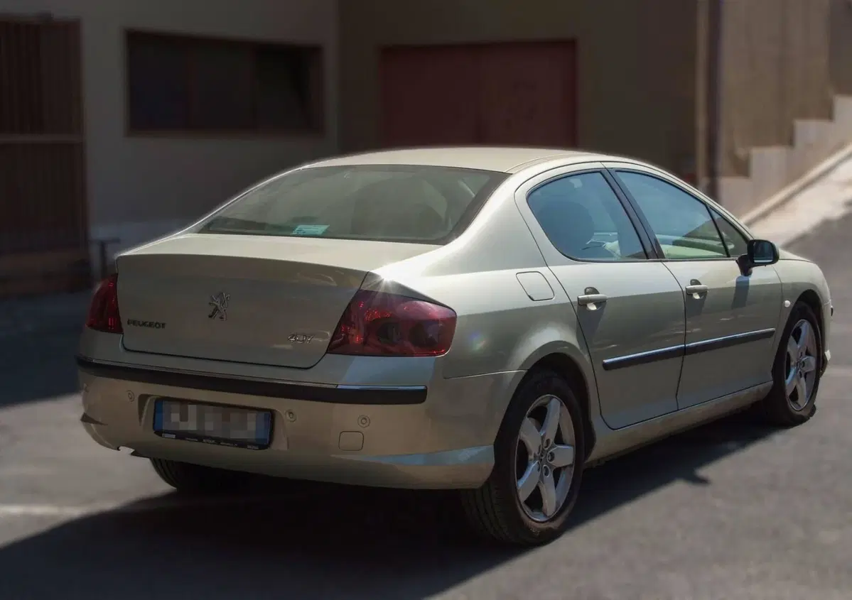 Peugeot 407 2.0 HDi Executive (4)