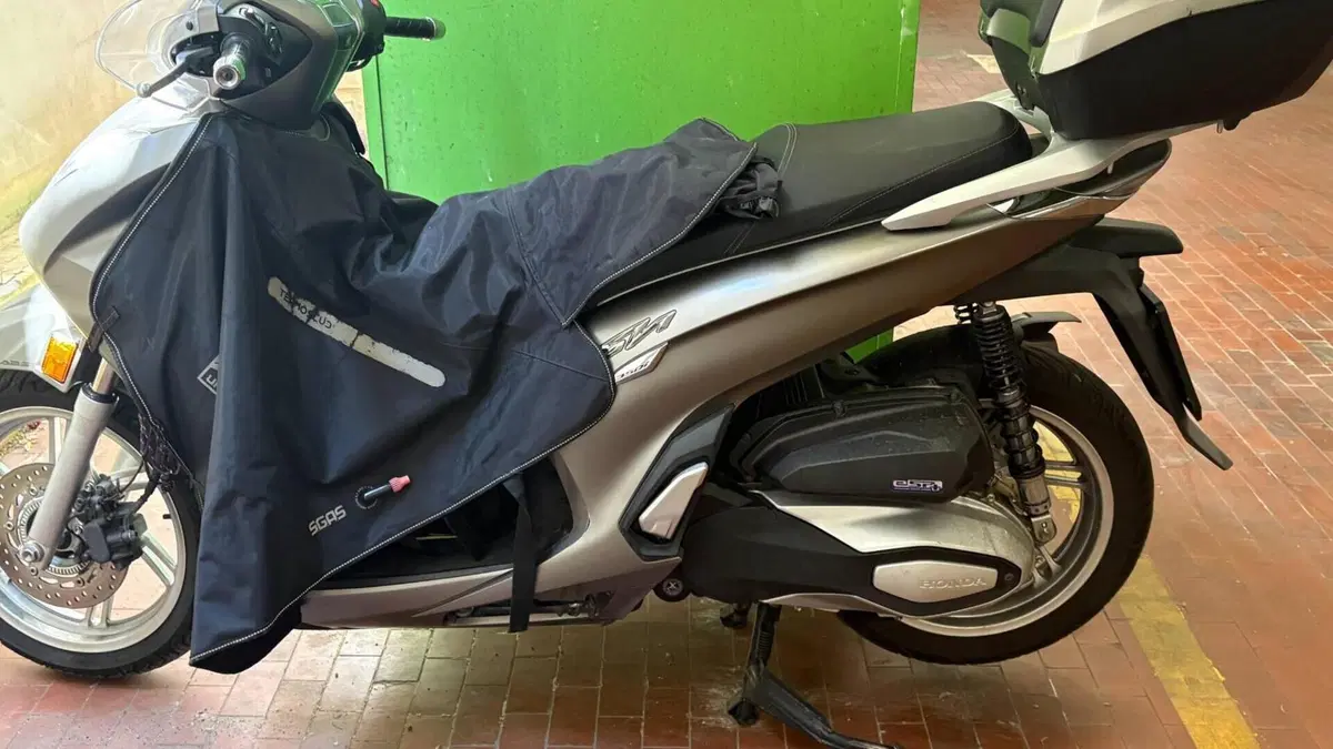 Honda SH 350 (2021 - 24)  (7)