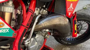 GASGAS MC 125 (2021)  (2)