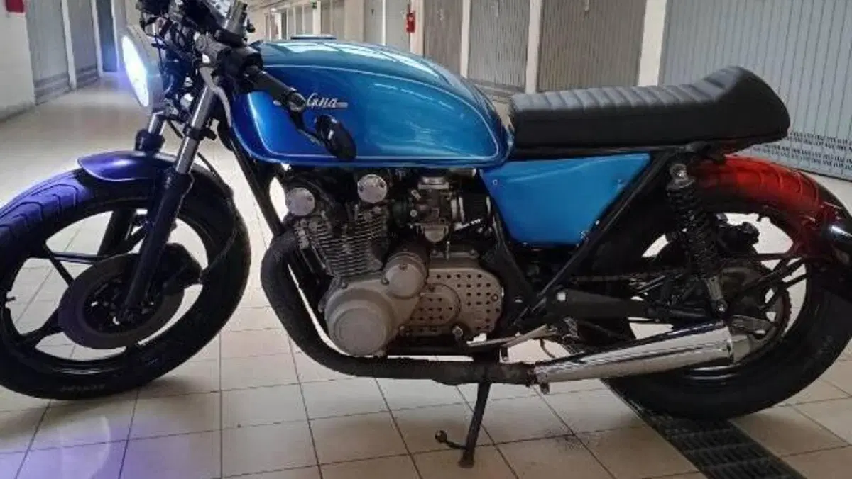 Suzuki  