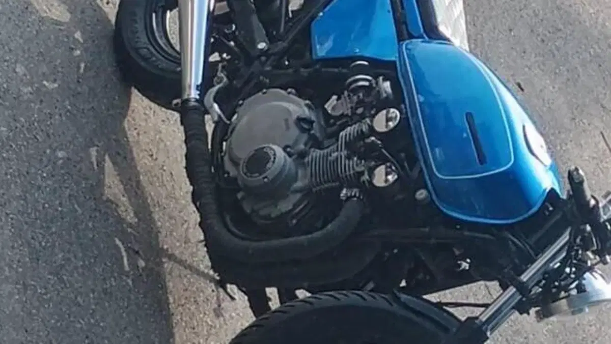 Suzuki   (3)