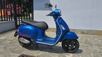 Vespa GTS 300 Super Sport Hpe (2021 - 22)