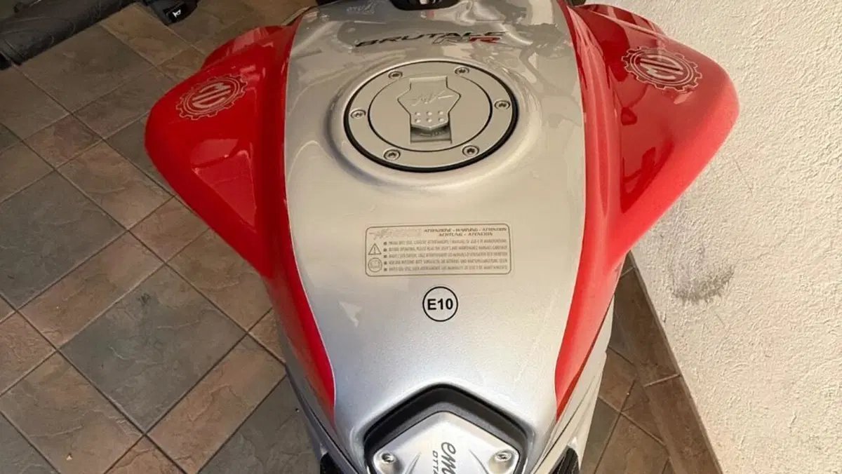 MV Agusta Brutale 800 RR (2021 - 25)  (2)