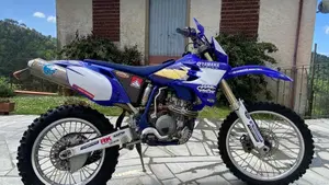 Yamaha WR 250 (2016)  (2)