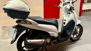 Honda SH 300 i (2006 - 10)  (2)
