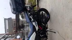 Honda Africa Twin CRF 1100L ES (2024 - 26)  (5)