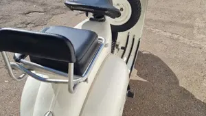 Piaggio   (6)