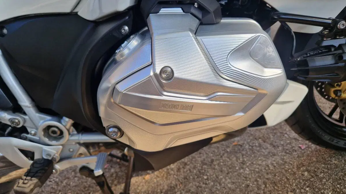 Bmw R 1250 RT (2021 - 25)  (6)
