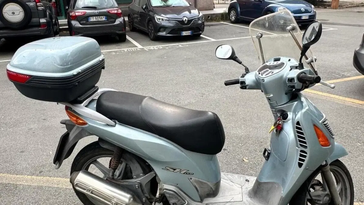 Honda SH 150 (2000 - 06)  (6)