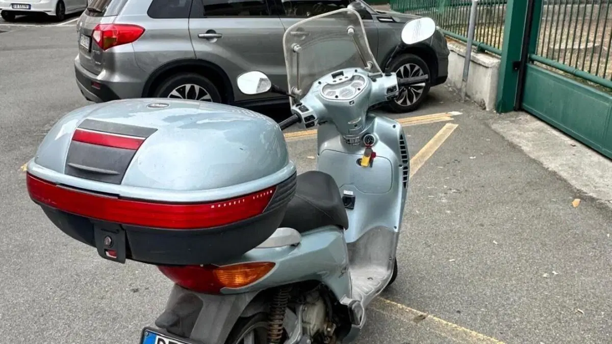 Honda SH 150 (2000 - 06)  (7)