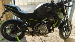 Kawasaki Z 650 (2017 - 19)  (2)