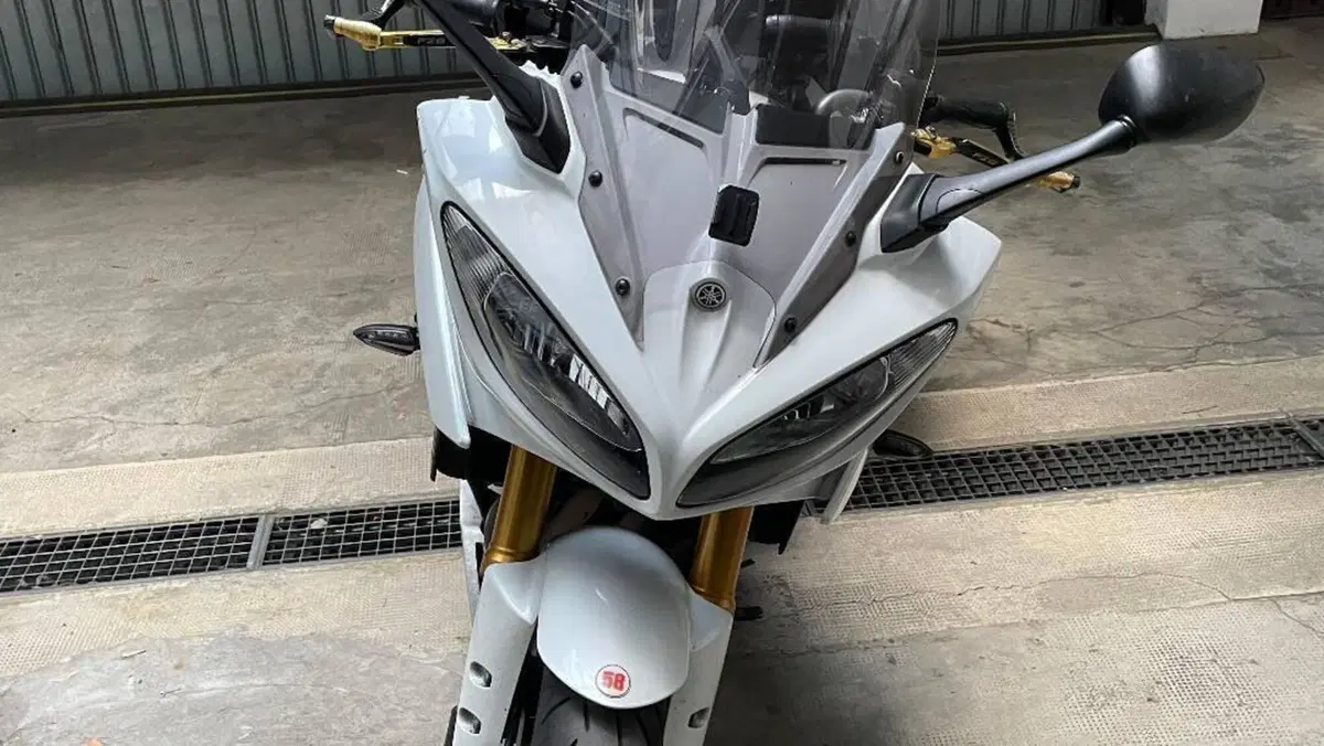 Yamaha Fazer 8 (2010 - 16) 