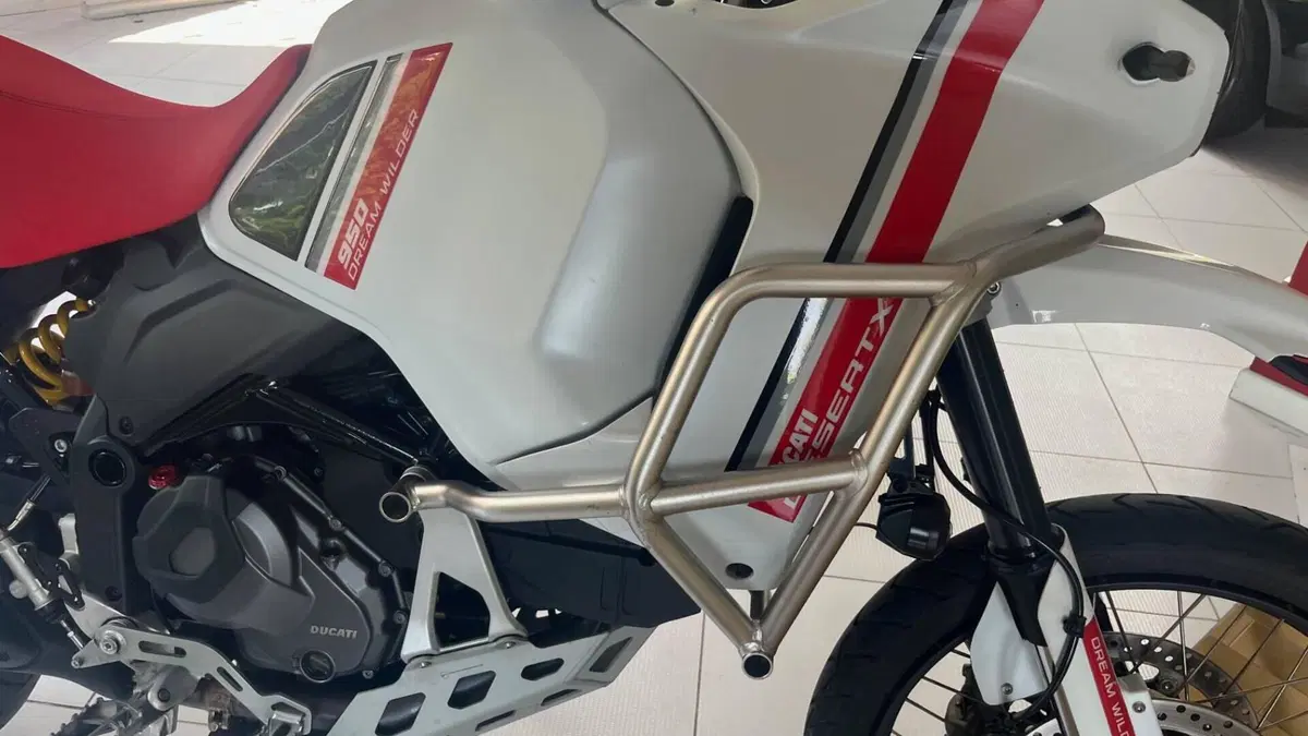 Ducati DesertX (2022 - 25)  (6)