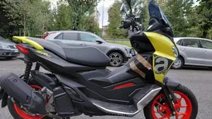 Aprilia SR GT 125 (2022 - 24)  (3)