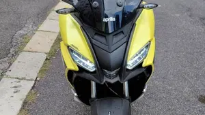 Aprilia SR GT 125 (2022 - 24)  (4)