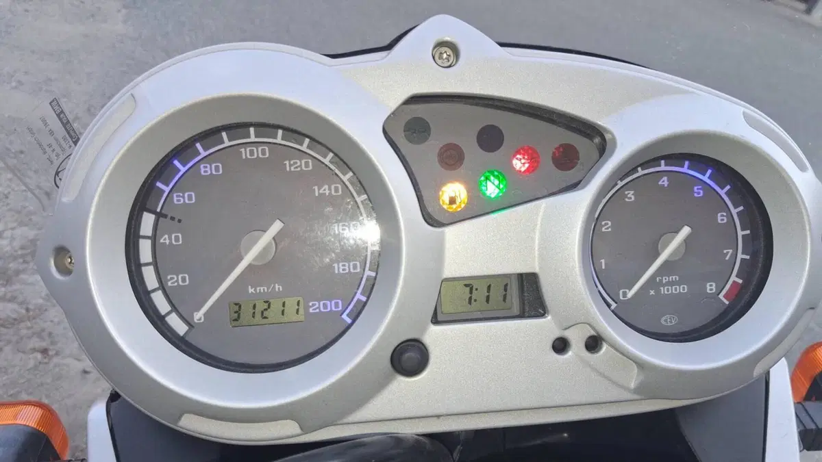 Bmw F 650 GS Dakar  (6)