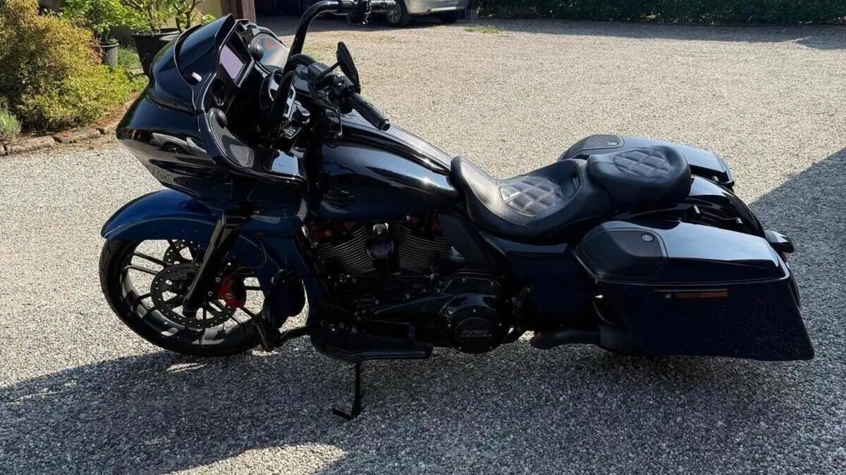 Harley-Davidson 117 Road Glide (2018 - 19) - FLTRXSE  (3)