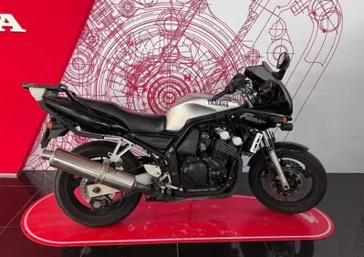 Yamaha FZS 600 Fazer S (2000 - 04) - Annuncio 10050815