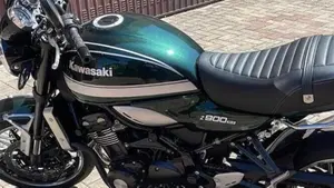 Kawasaki Z 900 RS (2022 - 25) 