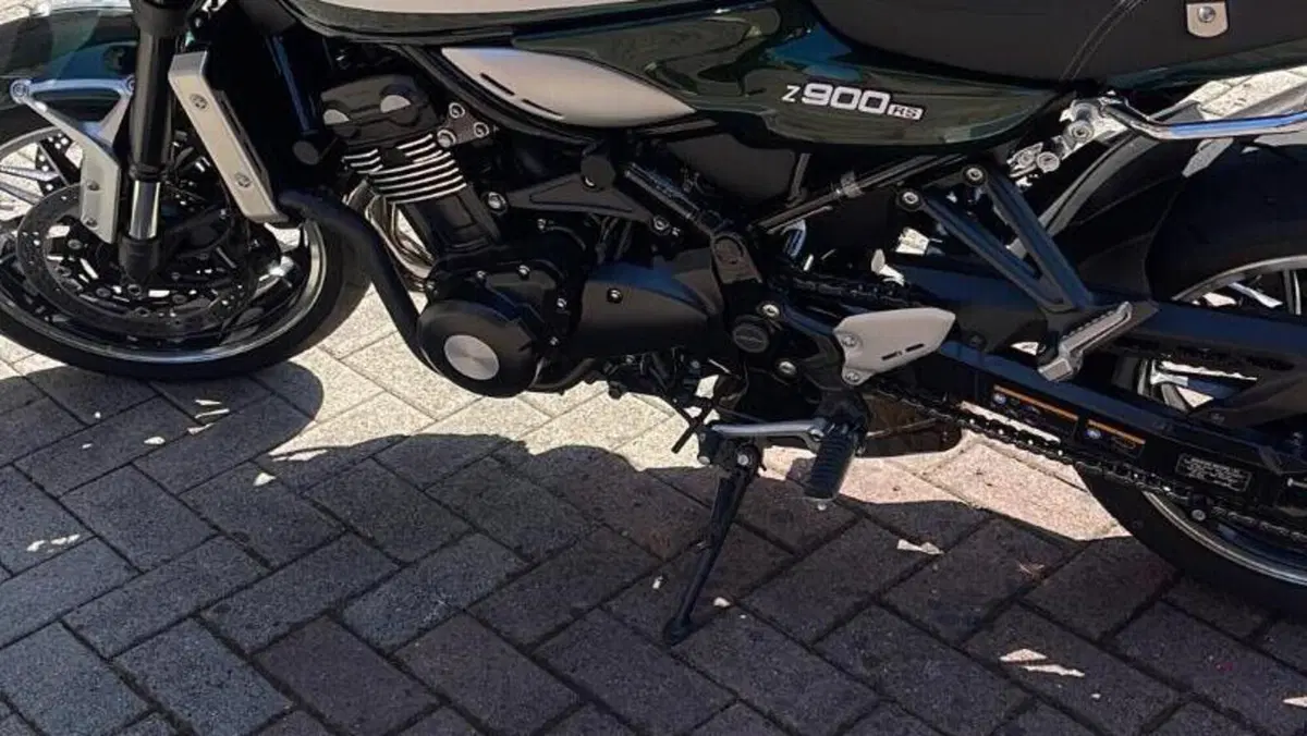 Kawasaki Z 900 RS (2022 - 25)  (2)
