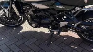 Kawasaki Z 900 RS (2022 - 25)  (2)