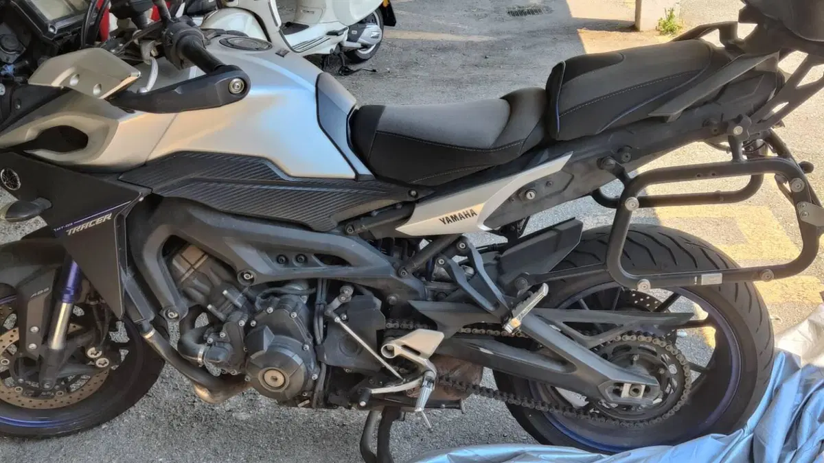 Yamaha Tracer 900 ABS (2015 - 16)  (2)