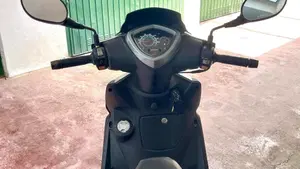 Kymco Agility 200i R16 + (2014 - 17)  (5)