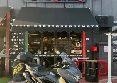 Yamaha T-Max 560 Tech Max (2021) - Annuncio 10050890