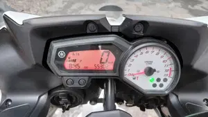 Yamaha Fazer 8 (2010 - 16)  (4)
