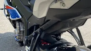 Bmw S 1000 XR (2017 - 19)  (2)