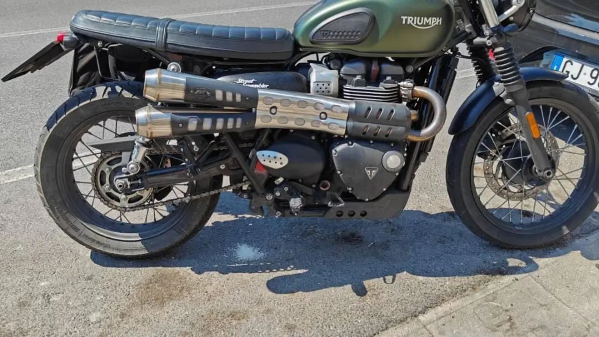 Triumph Street Scrambler 900 (2017 - 18)  (3)
