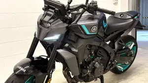 Yamaha MT-09 Y-AMT (2024 - 26)  (6)