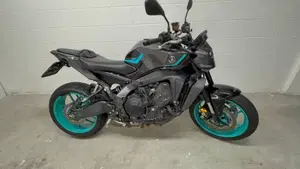 Yamaha MT-09 Y-AMT (2024 - 26)  (11)