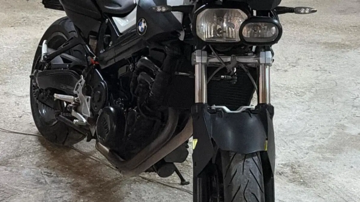 Bmw F 800 R (2009 - 11)  (2)