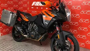 KTM 1290 Super Adventure S (2017 - 20)  (2)