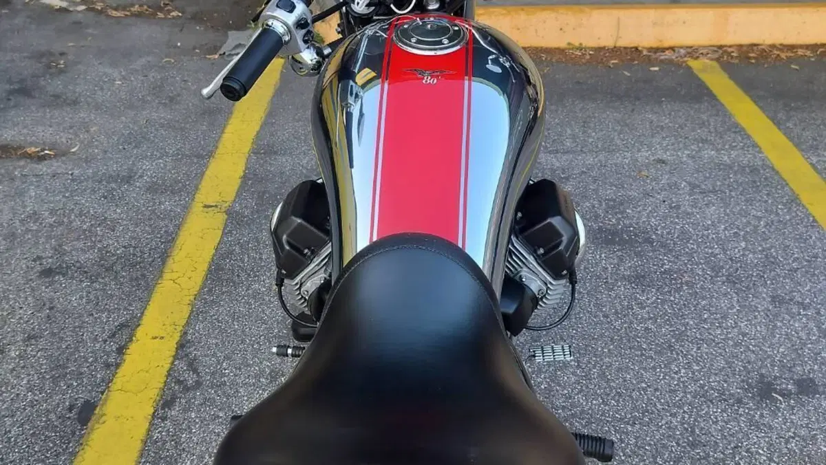 Moto Guzzi California Stone Metal (2001 - 06)  (9)