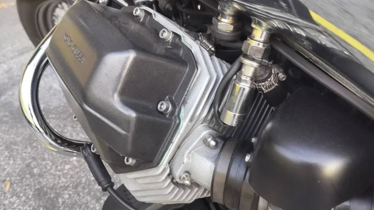 Moto Guzzi California Stone Metal (2001 - 06)  (13)