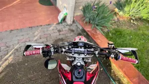 Honda CRF 450XG Enduro (2016)  (6)