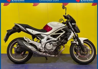 Suzuki Gladius 650 SFV (2009 - 15) - Annuncio 10051152