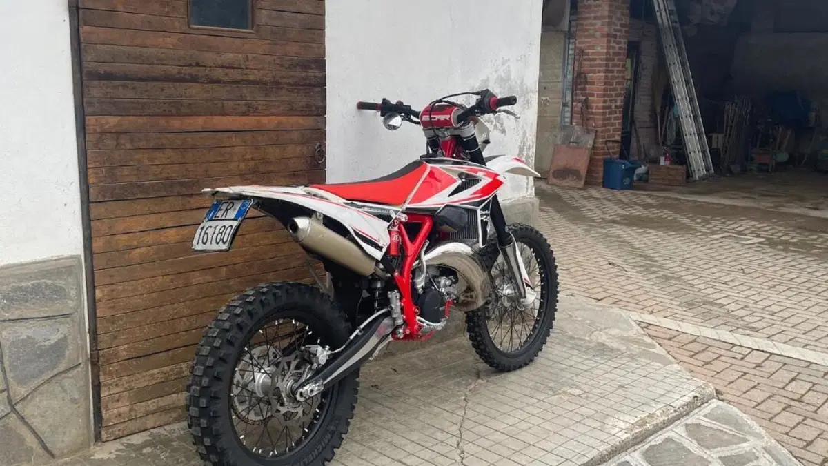 Betamotor RR 125 2T Enduro (2019)  (5)