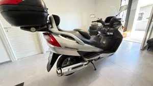 Suzuki Burgman AN 400 Businnes (2001 - 03)  (4)