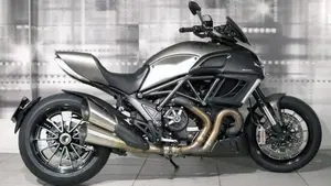 Ducati Diavel 1200 (2014 - 16)  (8)