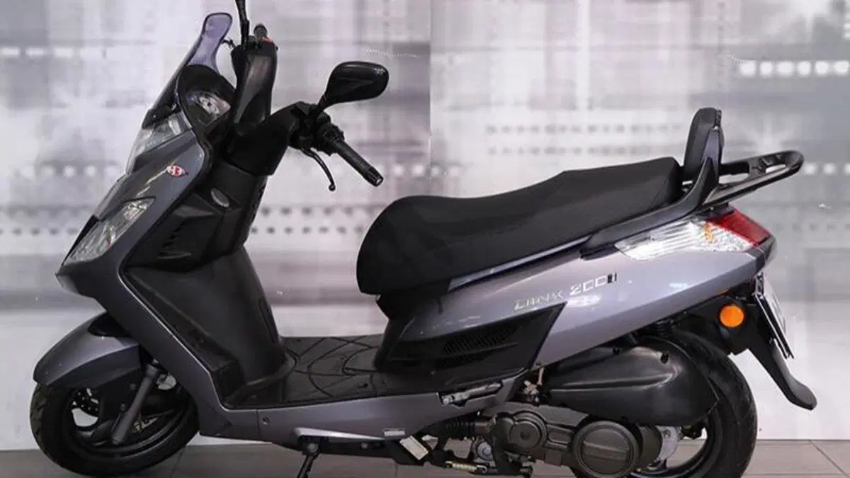 Kymco Dink 200i DD (2007 - 17)  (2)