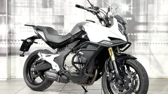 CFMOTO 650MT (2021 - 24) usata