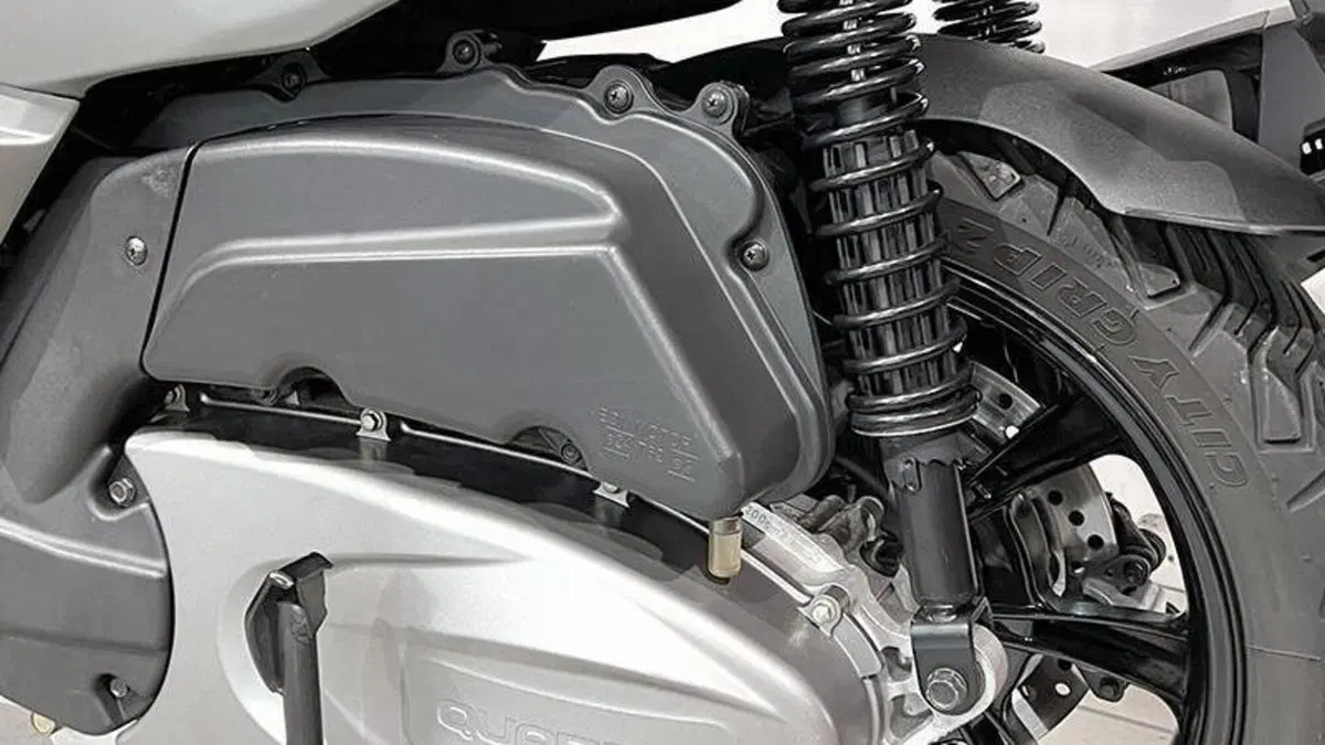 Quadro QV3 350 (2018 - 19)  (5)
